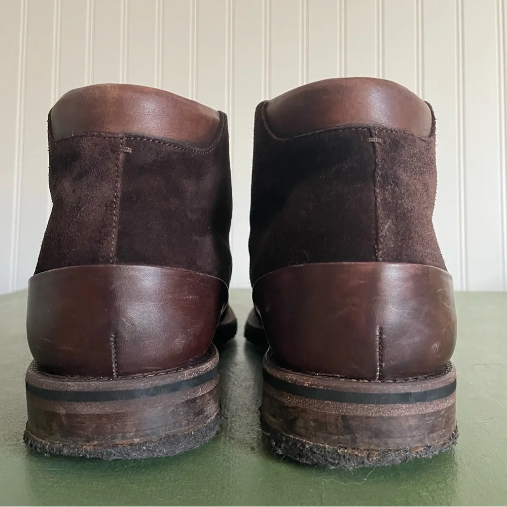 Magnanni Men's Desert/Chukka Boots in Chestnut Suede Leather *Spain*